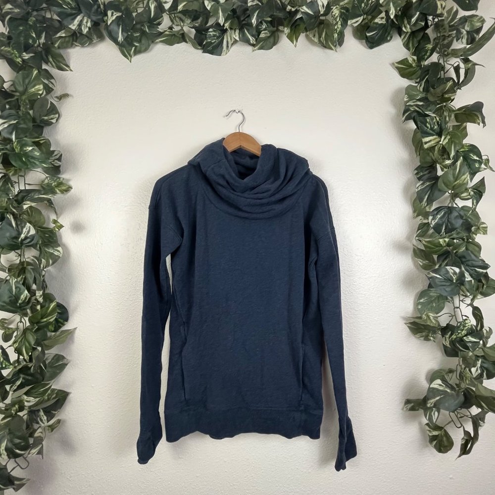 Lululemon Athletic Long Sleeve Cowl Neck Sweater Grey Navy Women’s Size 4